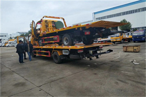 古塔同城汽车补胎